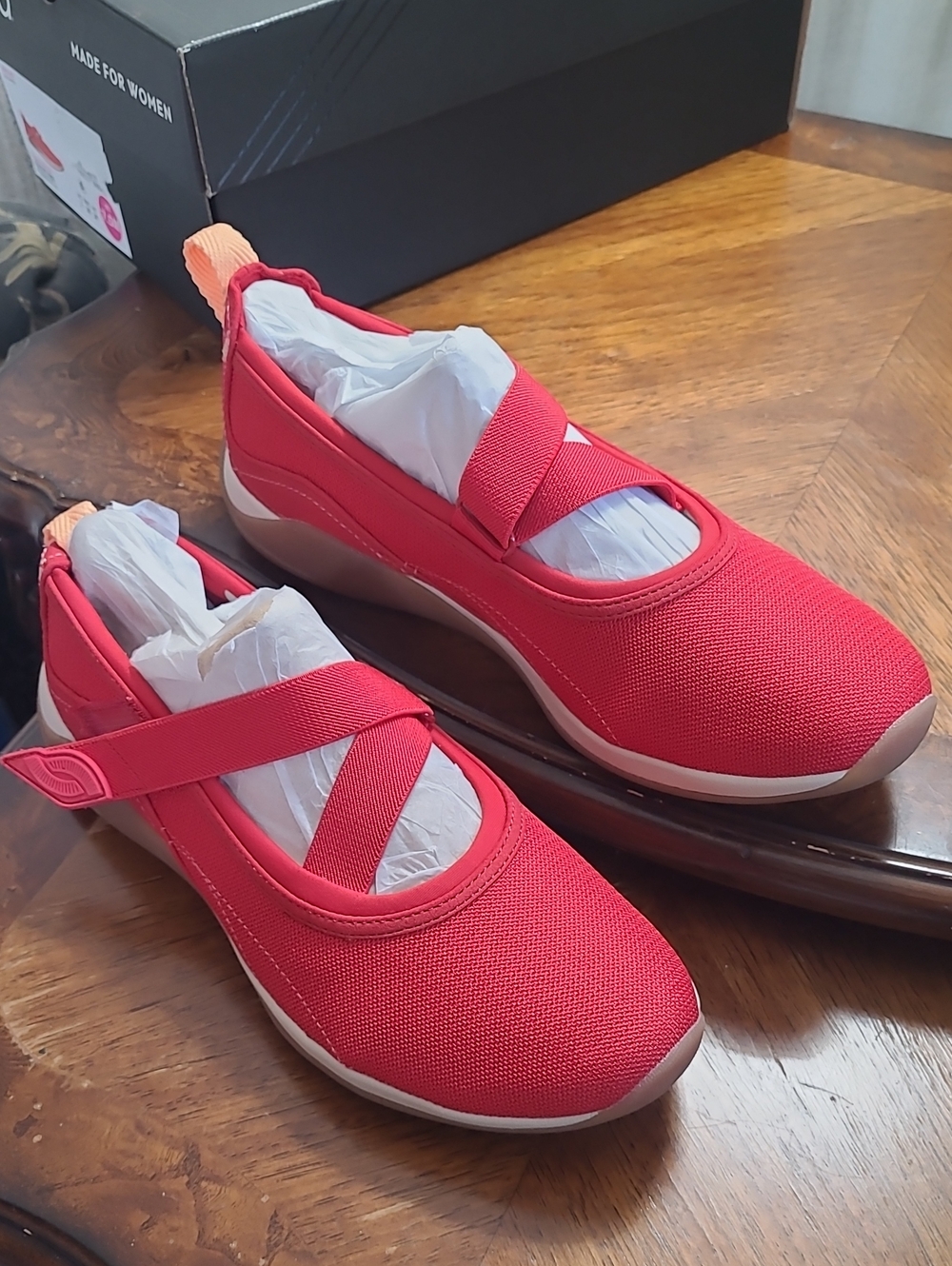 New in box! Ryka Era Womens 7.5 Red Slip On Mary Jane Flat Comfy Sneakers - Picture 2 of 7